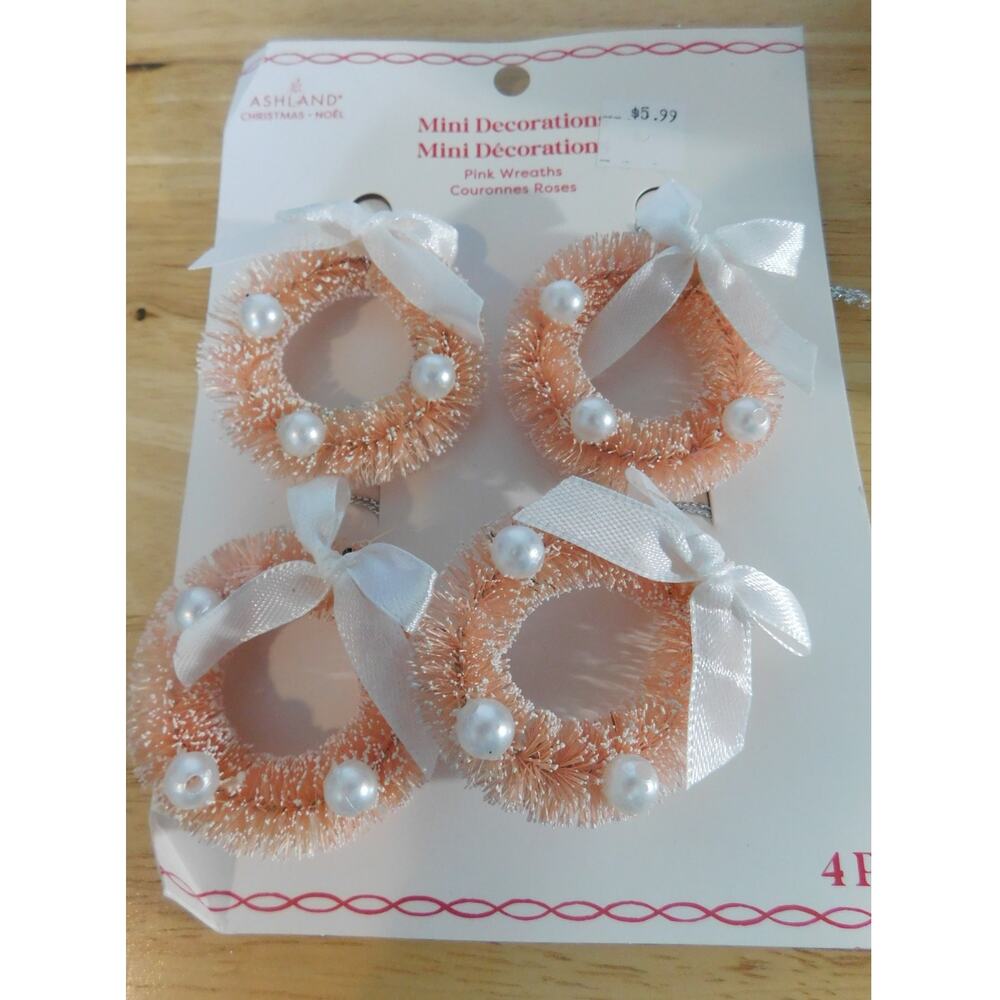 Wreath Ornaments Ashland Mini Decorative Gold Colored 4 Pcs New
